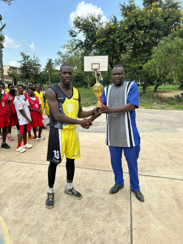 Le club Kaba remporte son match à Kara avec ses nouveaux maillots